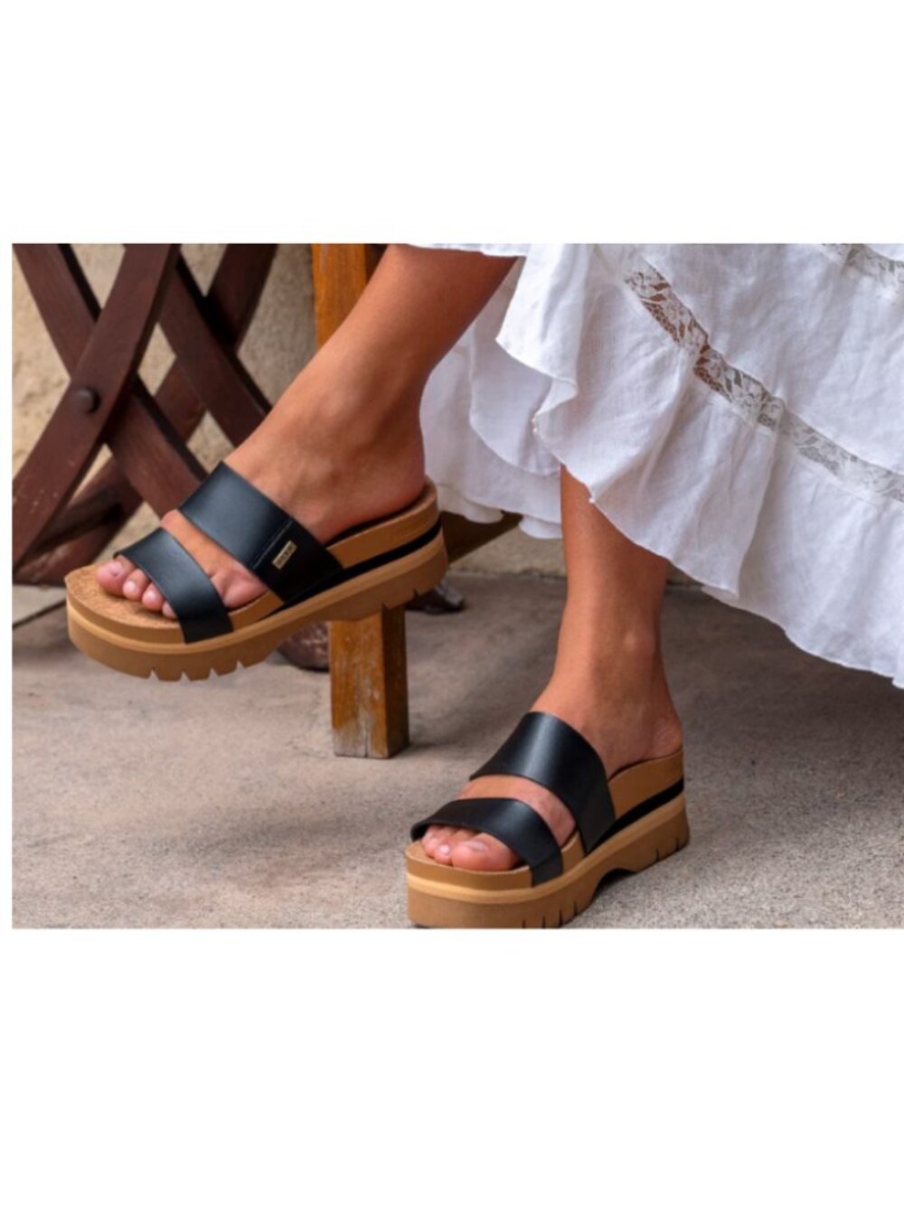 REEF Cushion Vista Higher Women’s Sandals – Black - Picture 5 of 7